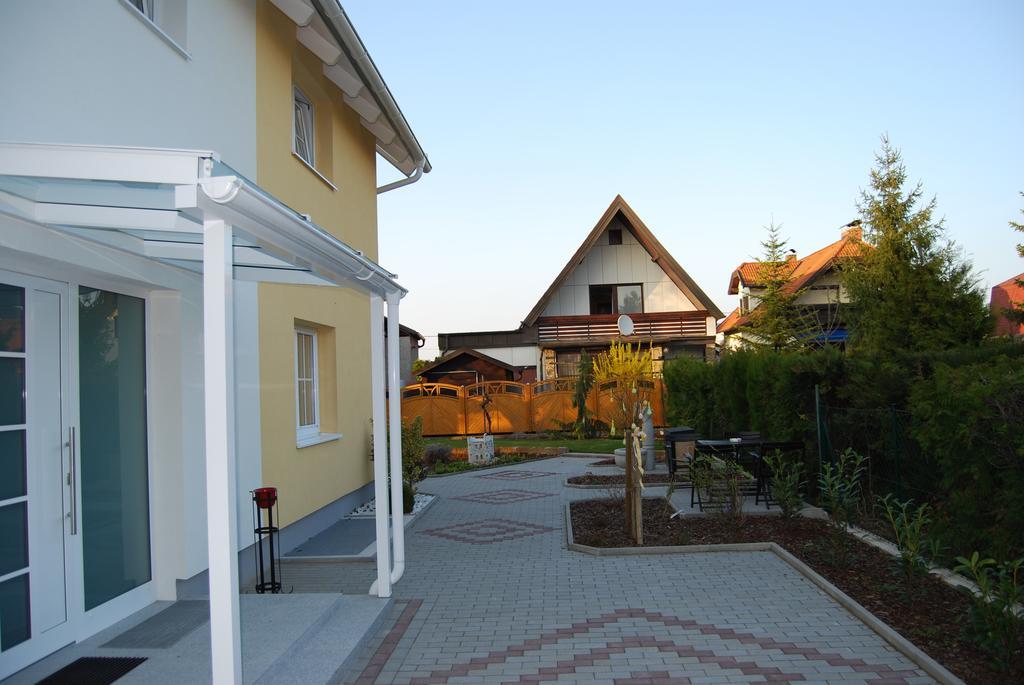 וינה Appartement Florian מראה חיצוני תמונה